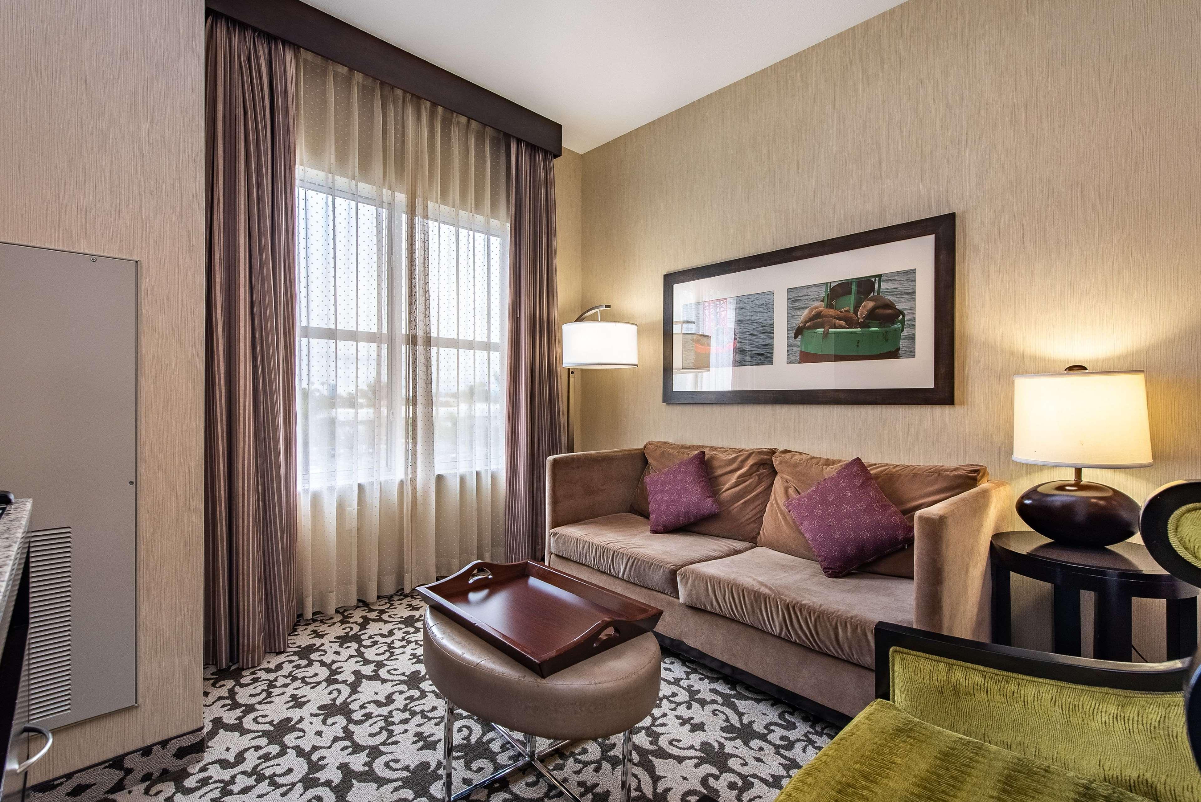 Homewood Suites By Hilton Oxnard/Camarillo מראה חיצוני תמונה
